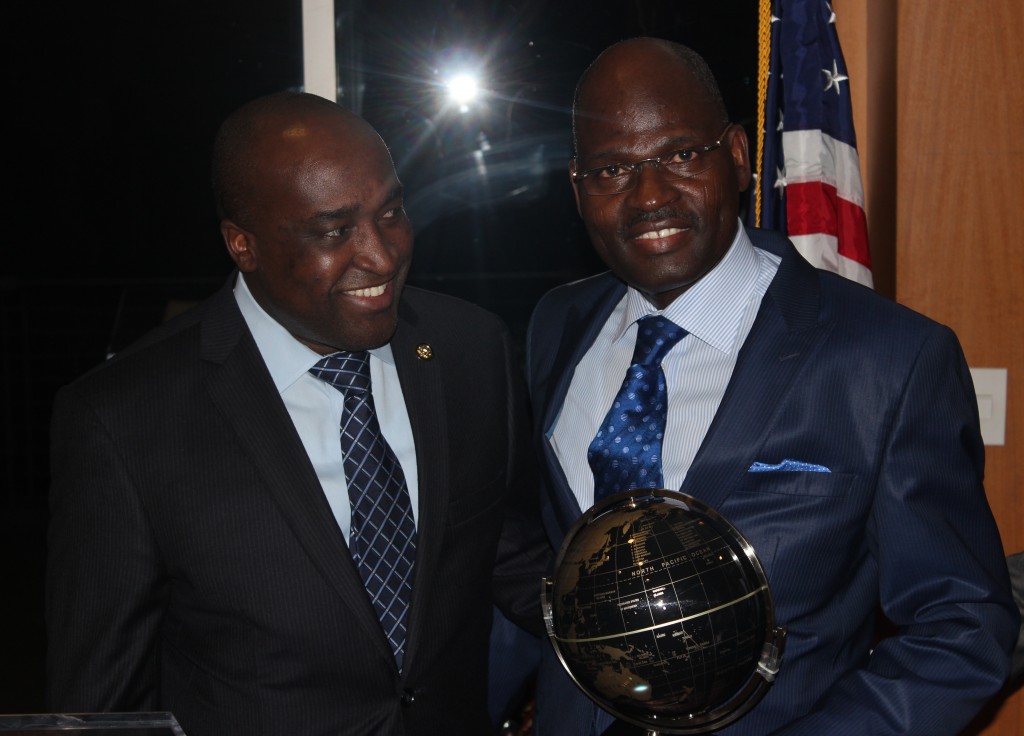 Réception d'adieu en l'honneur de l'ambassadeur Bariki du Togo ...