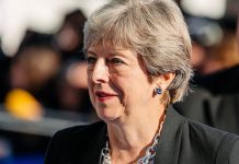 Londres expulse 23 diplomates russes et gèle les contacts avec Moscou