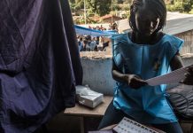 Présidentielle/Sierra Leone: second tour entre les candidats des deux principaux partis le 27 mars