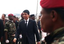 Présidentielle malgache: les ex-présidents Rajoelina et Ravalomanana qualifiés pour le deuxième tour