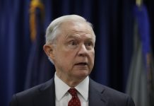 Etats-Unis: Trump limoge son ministre de la Justice Jeff Sessions