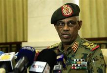 Soudan: Awad Ibn Ouf, nouvel homme fort du Soudan
