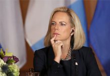 Etats-Unis: Trump se débarrasse de sa ministre de la sécurité intérieure