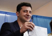 Présidentielle en Ukraine: victoire écrasante du comédien Zelensky