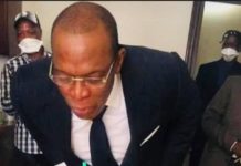 Guinée: le PM célèbre son anniversaire en pleine crise sanitaire