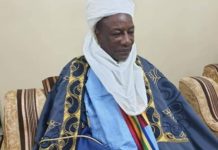 Guinée: Alpha Condé invité à briguer un 3ème mandat