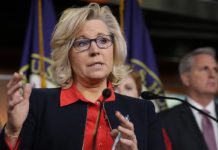 Etats-Unis: Sanctionnée par les républicains, Liz Cheney promet de «tout faire» pour empêcher un retour de Trump