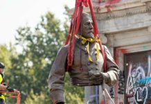 États-Unis: Un symbole du racisme pur et dur tombe en Virginie