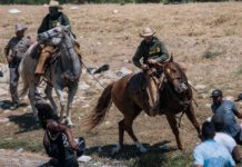 États-Unis: Ces photos de gardes-frontières avec des fouets soulèvent un tollé