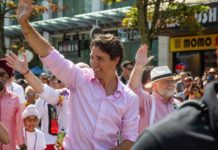 Législatives au Canada: Justin Trudeau et les libéraux donnés vainqueurs, mais toujours minoritaires