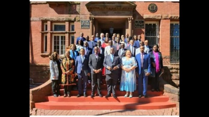 Entretien avec l’ambassadeur Mombouli sur la récente rencontre du président de la BAD avec le corps diplomatique.