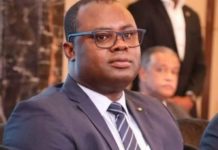 Guinée: le chef de la junte désigne un Premier minisre par intérim