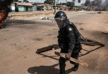 Guinée: Une dizaine de blessés dans des heurts entre manifestants anti-junte et forces de l’ordre