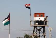 Le poste frontière égyptien s’ouvre permettant l’aide humanitaire d’entrer à Gaza