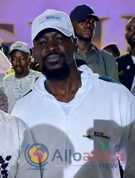 GUINÉE : ENQUÊTE SUR UNE VACANCE DU POUVOIR AU SOMMET DE L’ÉTAT