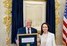 La dirigeante de l’opposition vénézuélienne a remis à Trump son prix Nobel de la paix