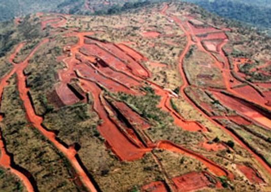 La Guinée envisage d’instaurer des quotas d’exportation de bauxite