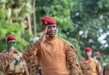 Burkina: « la démocratie, ce n’est pas pour nous «